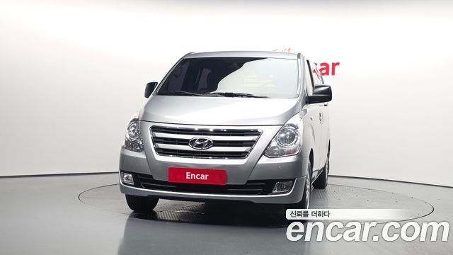 Hyundai Starex 2017 — photo 3