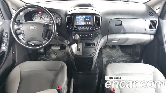 Hyundai Starex 2017 — photo 7