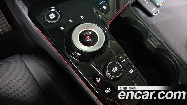 Kia Sportage 2023 — photo 12