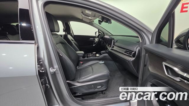 Kia Sportage 2023 — photo 13