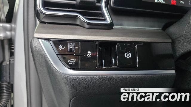 Kia Sportage 2023 — photo 18