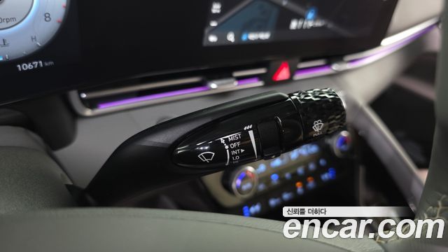 Hyundai AVANTE 2023 — photo 30