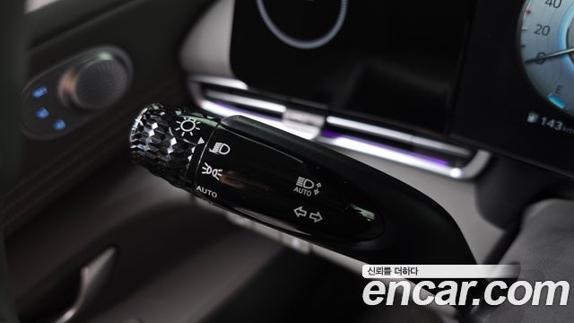 Hyundai AVANTE 2023 — photo 31
