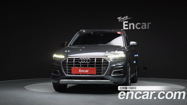 Audi Q5 2021 — photo 3