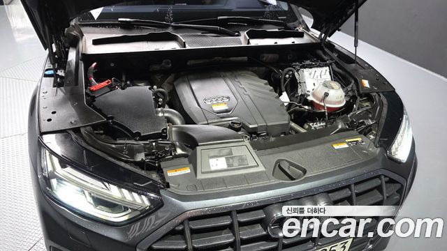 Audi Q5 2021 — photo 6