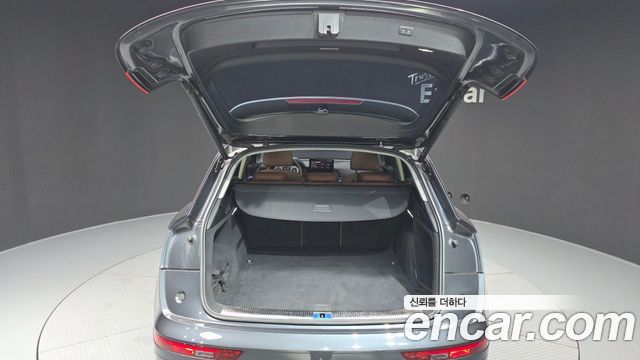 Audi Q5 2021 — photo 26