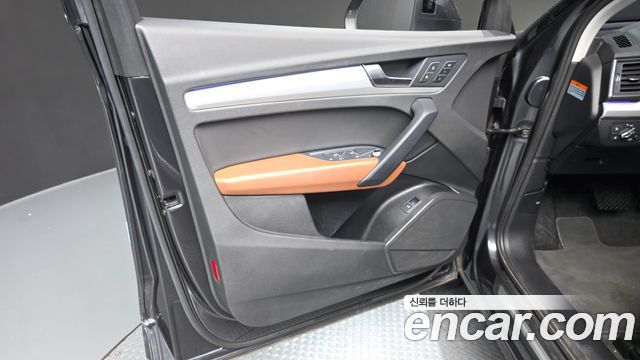 Audi Q5 2021 — photo 14