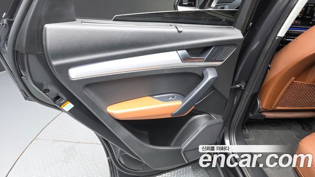 Audi Q5 2021 — photo 15