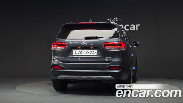 Kia Sorento 2015 — photo 4