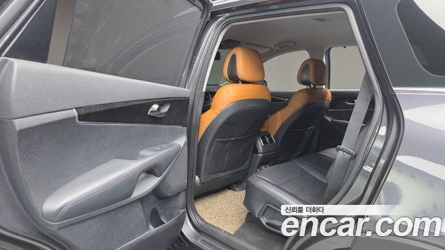 Kia Sorento 2015 — photo 22