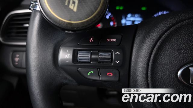 Kia Sorento 2015 — photo 30