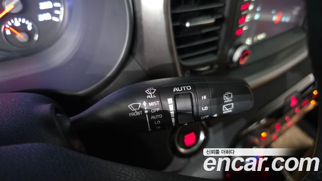 Kia Sorento 2015 — photo 31
