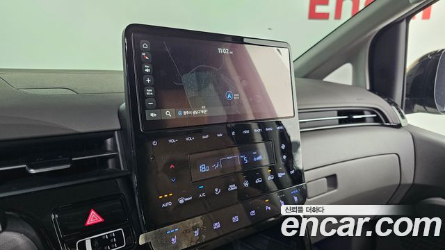 Hyundai Staria 2024 — photo 16