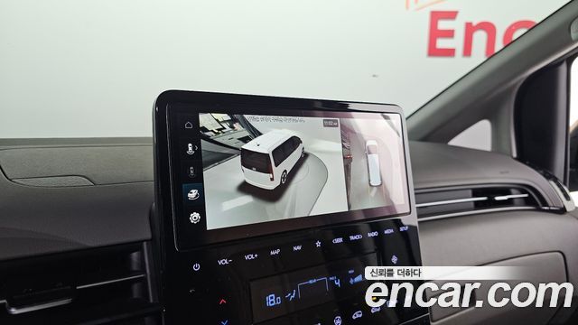 Hyundai Staria 2024 — photo 17