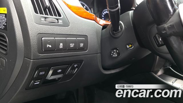 Hyundai Equus 2011 — photo 16