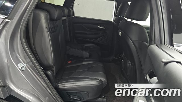 Hyundai Santafe 2021 — photo 18