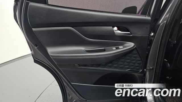 Hyundai Santafe 2021 — photo 15