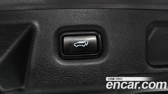 Hyundai Santafe 2021 — photo 27