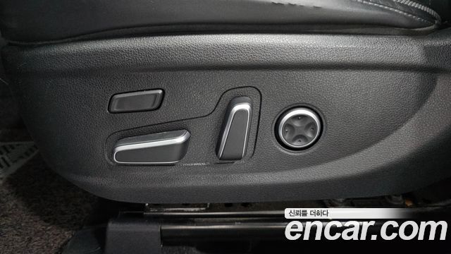 Hyundai Santafe 2021 — photo 28
