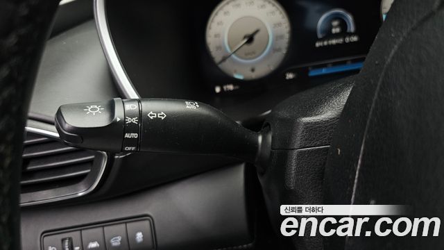 Hyundai Santafe 2021 — photo 29