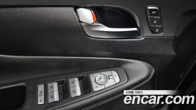 Hyundai Santafe 2021 — photo 31
