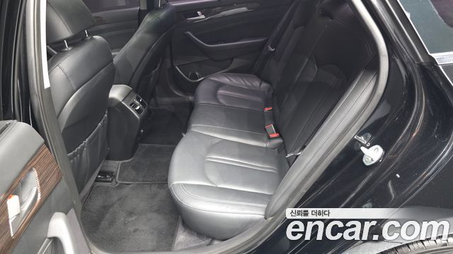 Hyundai Sonata 2019 — photo 18