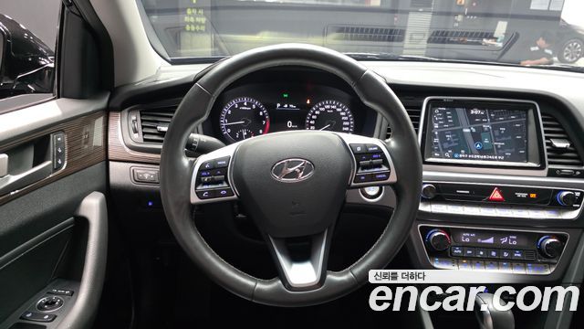 Hyundai Sonata 2019 — photo 19