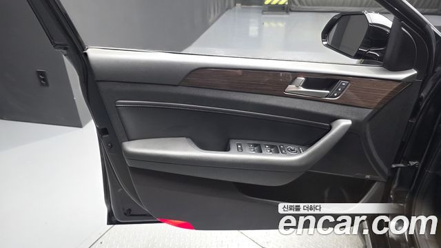Hyundai Sonata 2019 — photo 14