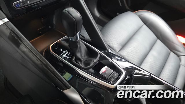 Renault Korea QM6 2022 — photo 12