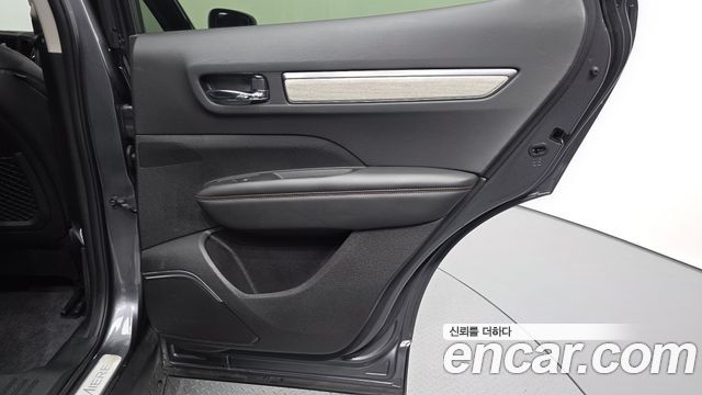 Renault Korea QM6 2022 — photo 15