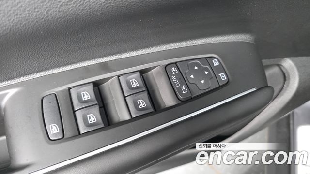 Renault Korea QM6 2022 — photo 32