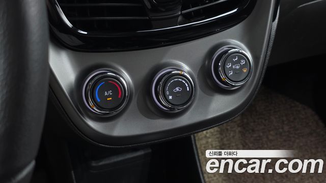 Chevrolet Korea Spark 2019 — photo 18