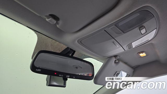 Kia Stonic 2018 — photo 20