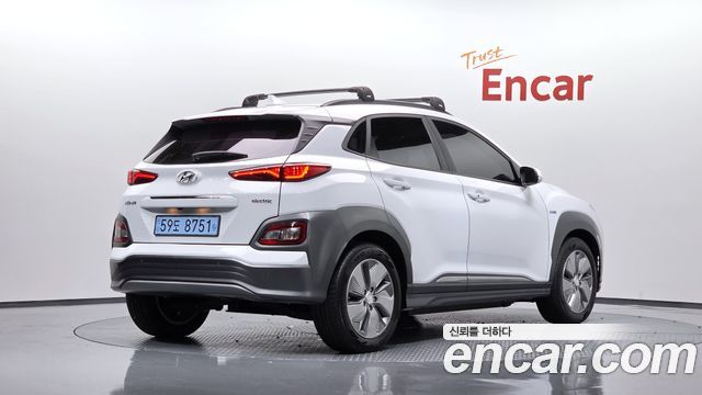 Hyundai Kona 2020 — photo 2