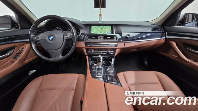 BMW 5-Series 2016 — photo 7