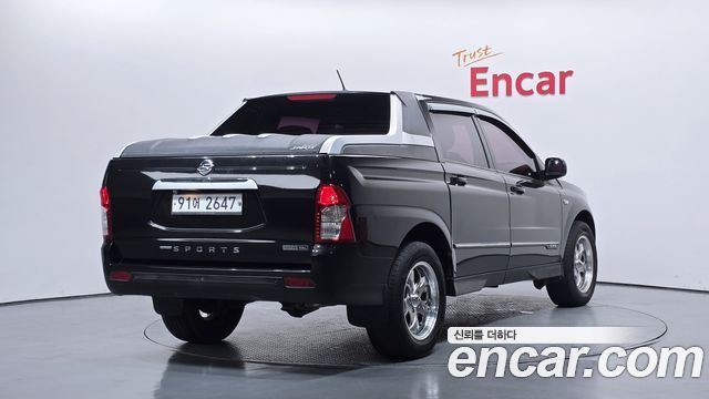KG Mobility KORANDO 2015 — photo 2