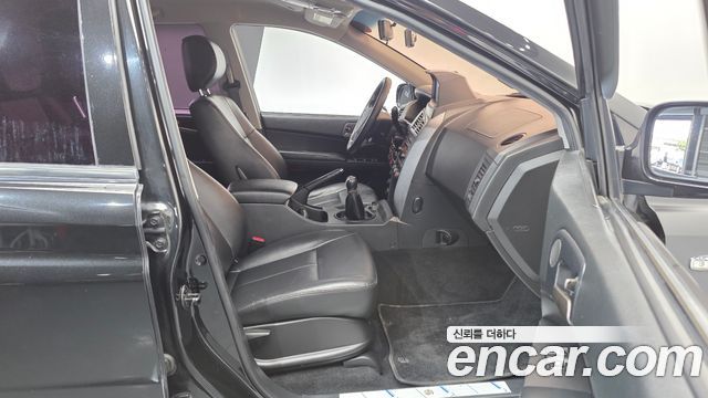 KG Mobility KORANDO 2015 — photo 17