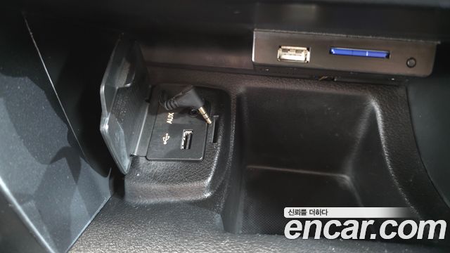 KG Mobility KORANDO 2015 — photo 26