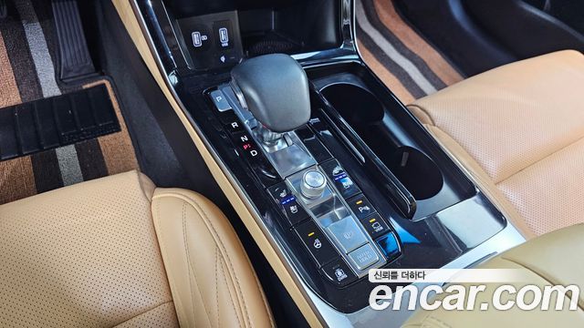 Kia K7 2020 — photo 12