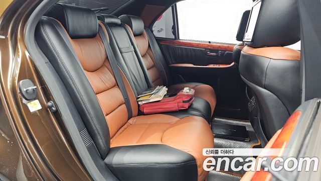 Lexus LS 2005 — photo 11