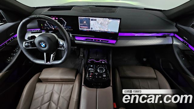 BMW 5-Series 2025 — photo 10