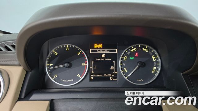 Land Rover Discovery 2016 — photo 8