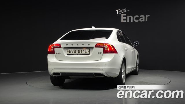 Volvo S60 2017 — photo 4