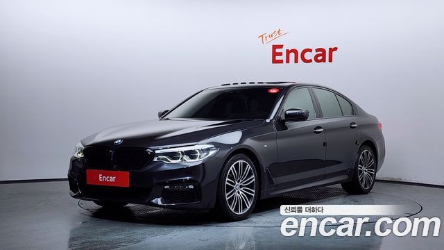 BMW 5-Series 2017 — photo 1