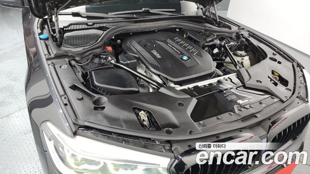 BMW 5-Series 2017 — photo 6