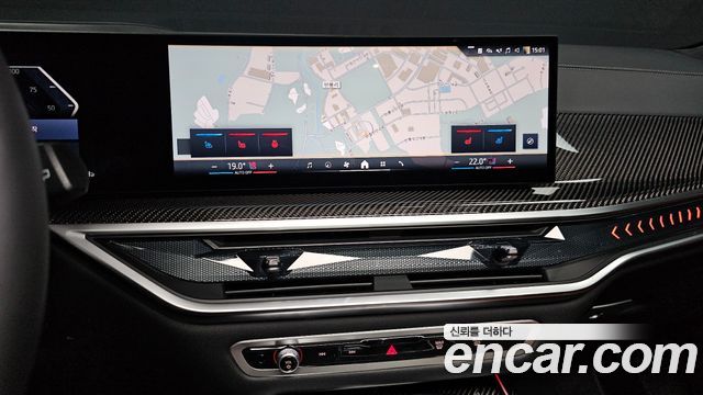 BMW X7 2025 — photo 24