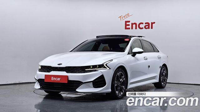 Kia K5 2021 — photo 1