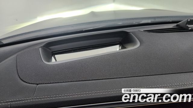 Mercedes-Benz GLE-Class 2025 — photo 12