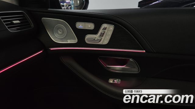Mercedes-Benz GLE-Class 2025 — photo 14
