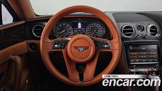 Bentley Flying Spur 2014 — photo 12
